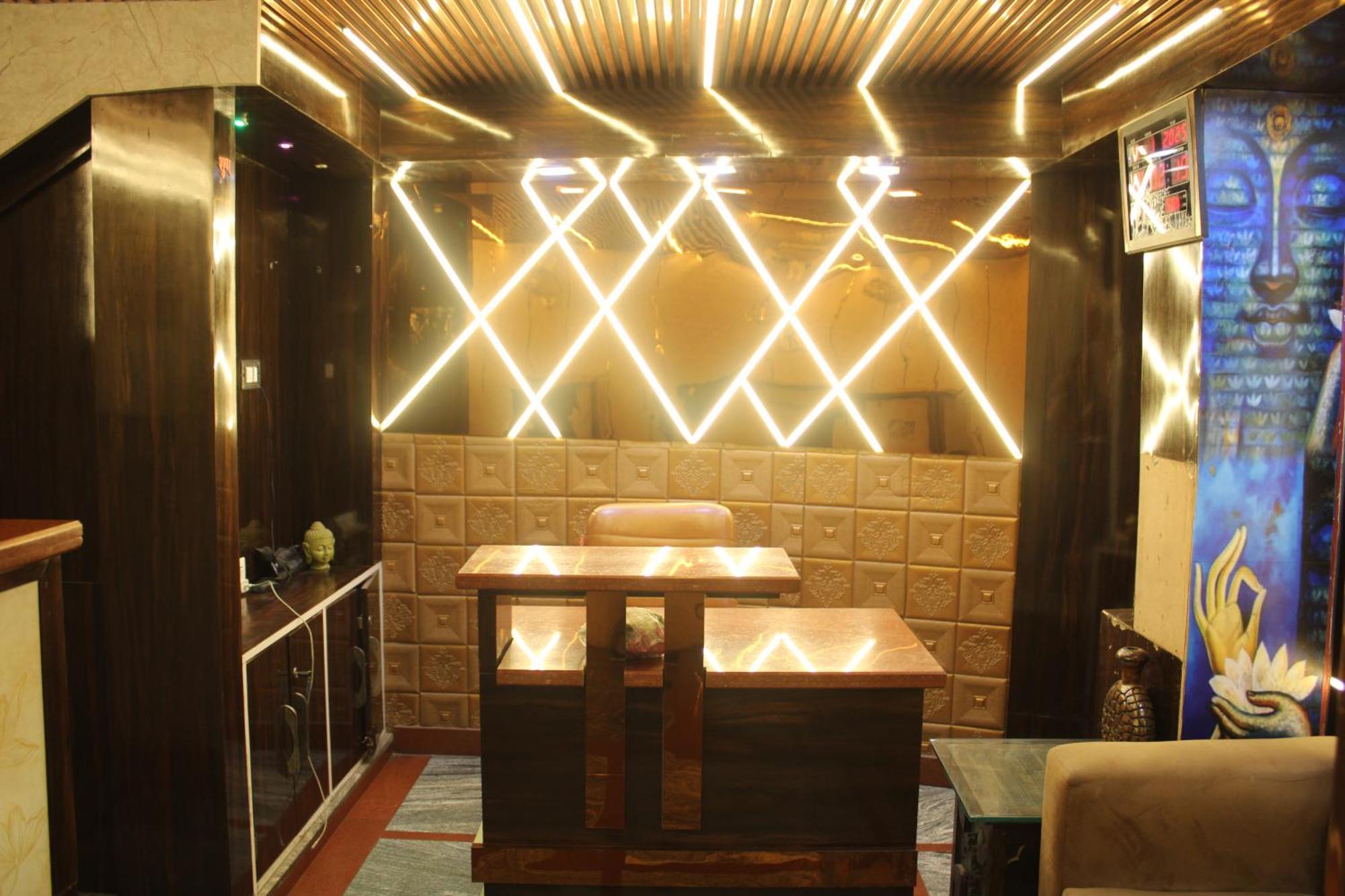 Hotel Singh Residency Varanasi Exterior foto
